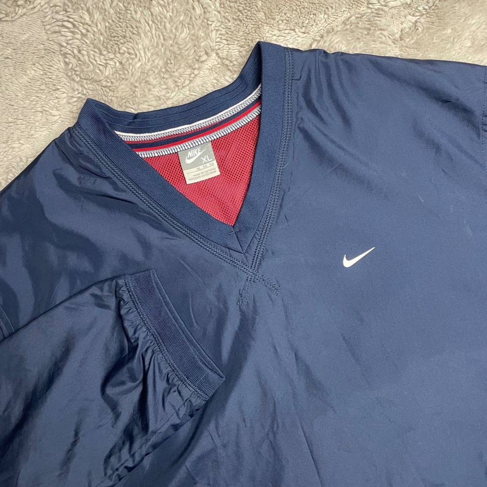 Nike Mens XL Navy Blue V-Neck Windbreaker Pullover Red Mesh Lined Swish